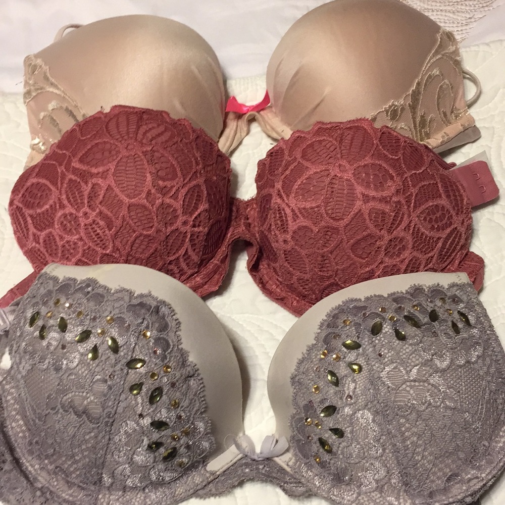 Victoria’s Secret bra bundle